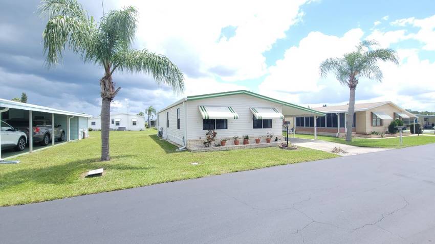 210 Sweet Circle a Winter Haven, FL Mobile or Manufactured Home for Sale